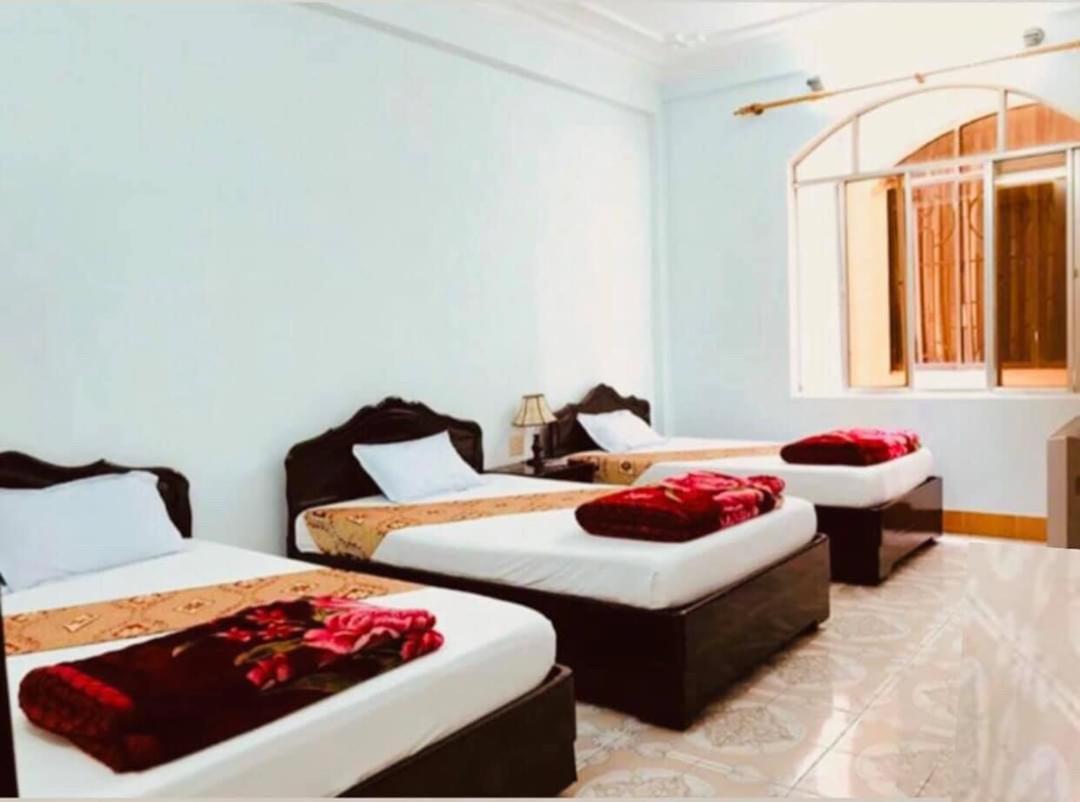 Nhat Le Hotel Hue Exterior foto